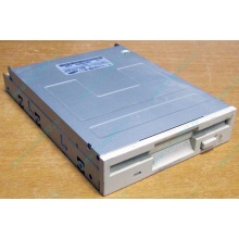 Флоппи-дисковод 3.5" Samsung SFD-321B белый (Артем)