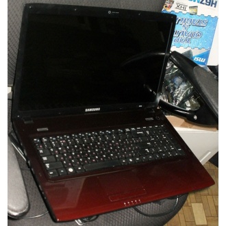 Ноутбук Samsung R780i (Intel Core i3 370M (2x2.4Ghz HT) /4096Mb DDR3 /320Gb /ATI Radeon HD5470 /17.3" TFT 1600x900) - Артем