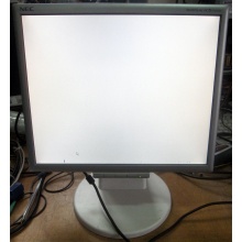 Монитор 17" TFT Nec MultiSync LCD175VXM+ бело-серебристый (Артем)